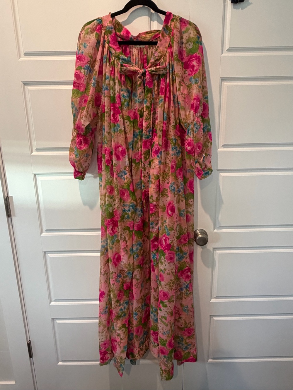 Vintage LeVoy Flower Power Chiffon House Robe Duster Pinks Romance Open Front OS